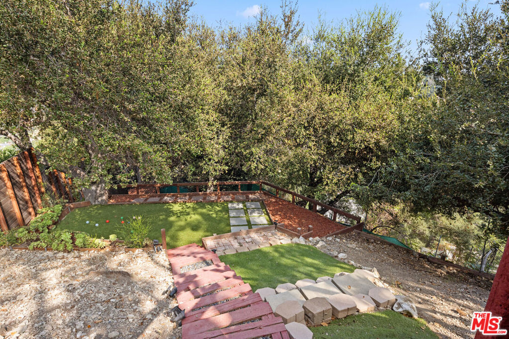 3750 Alta Mesa DriveStudio City img 25