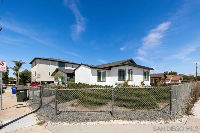 721 27 E 22nd St, National City CA: https://media.crmls.org/mediaz/9c3f7544-e5de-4232-801e-daeb75658eb1.jpg