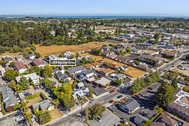 3268 Mission Drive, Santa Cruz CA: https://media.crmls.org/mediaz/9c41340e-05f6-4e7c-897e-d9e2b57b9afd.jpg