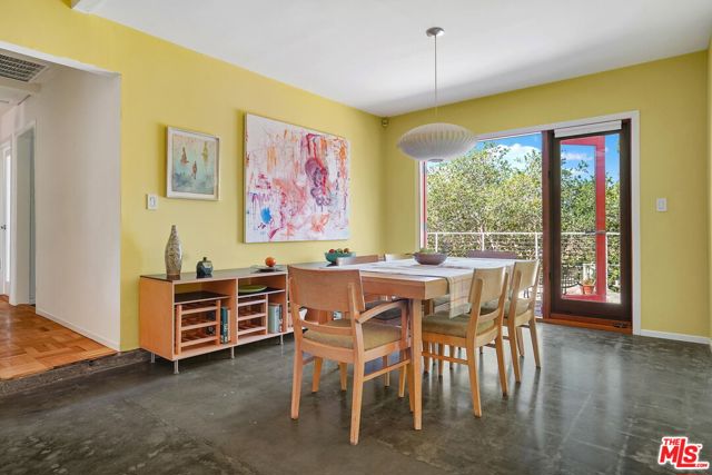 1865 UPPERTON Avenue, Los Angeles CA: https://media.crmls.org/mediaz/9c42b215-e5f1-4f43-aa3e-8d748f7a210a.jpg