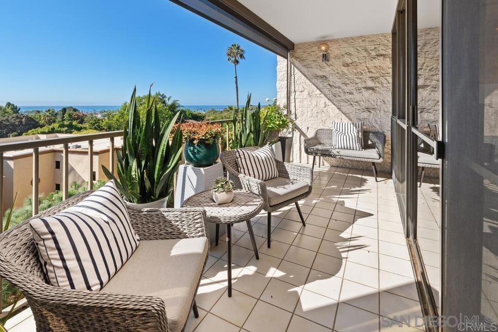 2500 Torrey Pines Rd. - photo 6