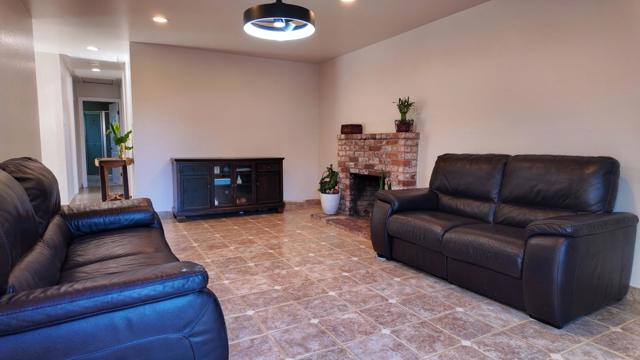 35776 Haley Street, Newark CA: https://media.crmls.org/mediaz/9c443aad-bee5-4b93-89ef-1d9ddc31d293.jpg