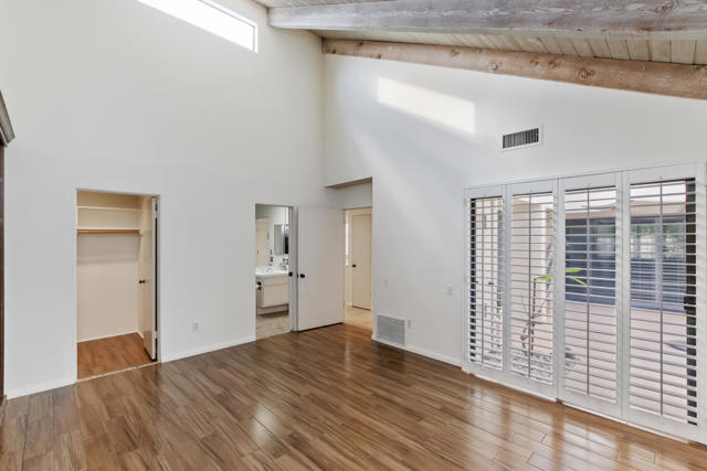 425 Forest Hills Drive, Rancho Mirage CA: https://media.crmls.org/mediaz/9c453890-c42a-4748-bdff-07657aed8d16.jpg