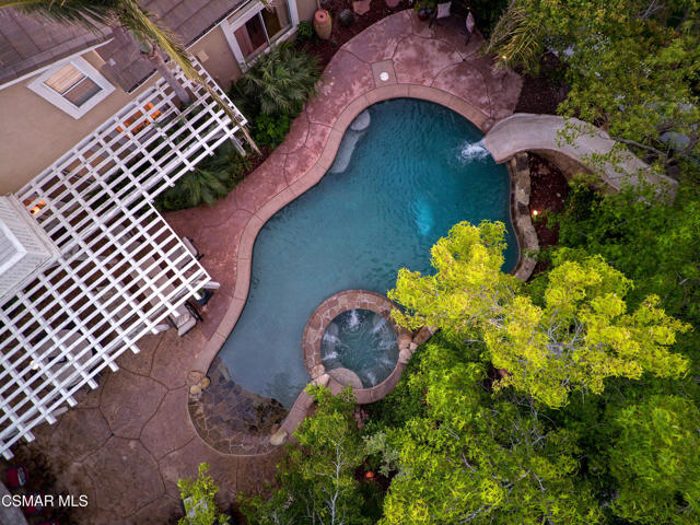 943 Paseo Barona, Camarillo CA: https://media.crmls.org/mediaz/9c458a87-acab-470b-8d11-e7954dbf67ec.jpg