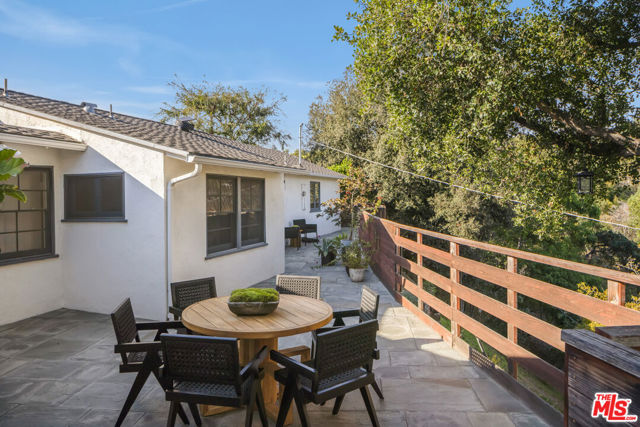 Drew Fenton | 516 Hanley Place Los Angeles CA | MLS: 7489437