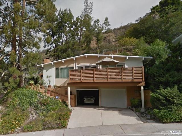 6032 Adobe Falls Rd, San Diego CA: https://media.crmls.org/mediaz/9c46ab7a-0465-44e2-8f6b-f35390521d52.jpg