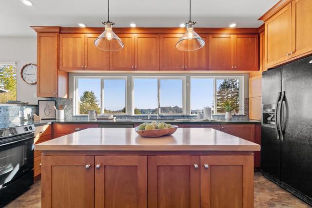 555 Bohnen Road, Santa Cruz CA: https://media.crmls.org/mediaz/9c4701f4-7c72-4e02-9d99-a90734e43dae.jpg