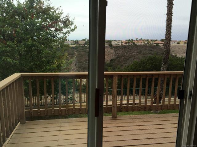 821 Verin Lane, Chula Vista CA: https://media.crmls.org/mediaz/9c47eaef-40f9-4d30-b5b9-5d4083fa28fc.jpg