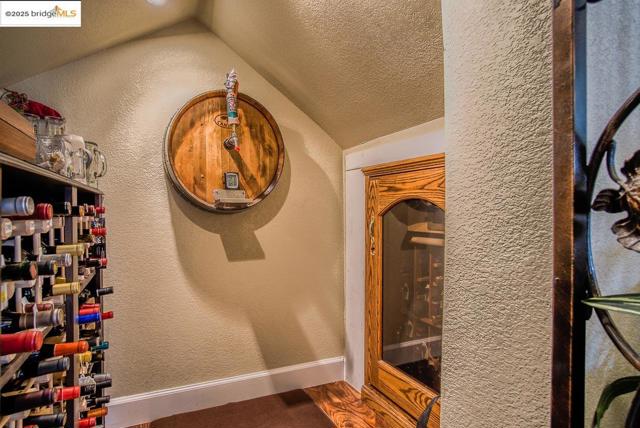 2438 Pinehurst Ct, Discovery Bay CA: https://media.crmls.org/mediaz/9c488d92-c067-4701-af26-a66986d7a7aa.jpg