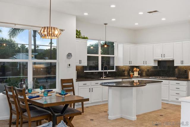 Image 17 of 37 For 1751 Victoria Way