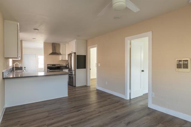 2948 50 Franklin Ave, San Diego CA: https://media.crmls.org/mediaz/9c4a1d46-95a0-4368-83b5-6681713ea374.jpg