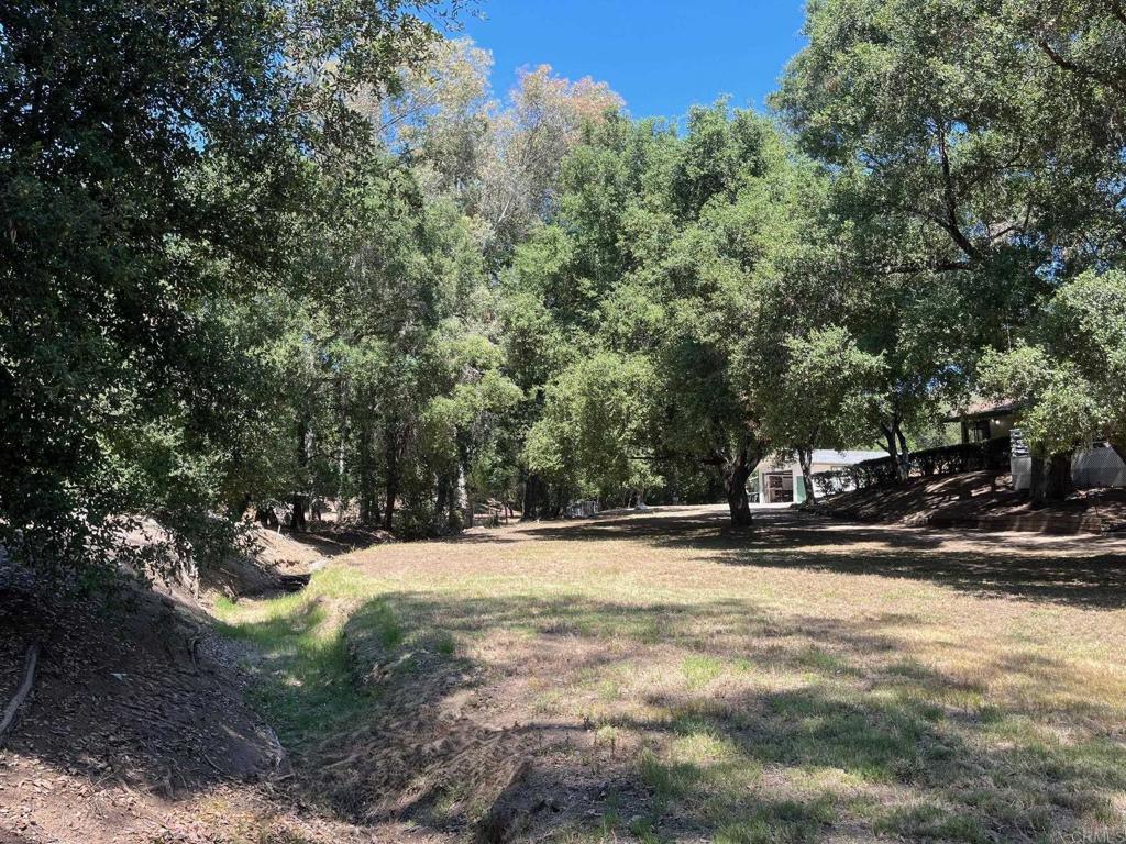 15426 Vali Hai Rd - photo 5