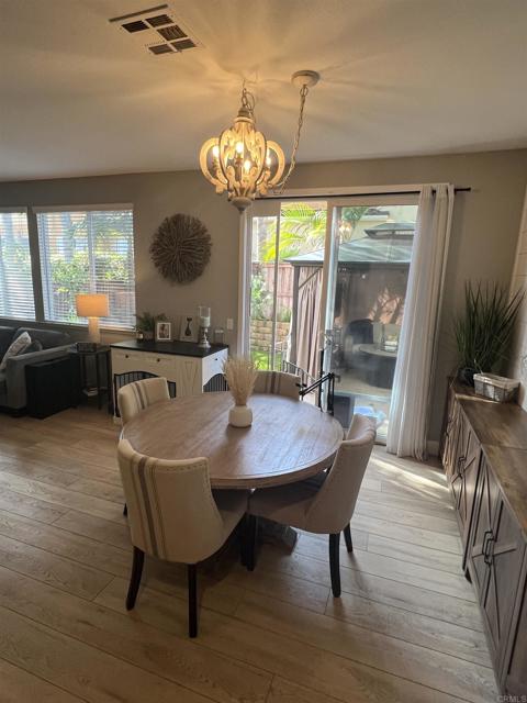 Detail Gallery Image 4 of 23 For 4113 Peninsula Dr, Carlsbad,  CA 92010 - 3 Beds | 2/1 Baths