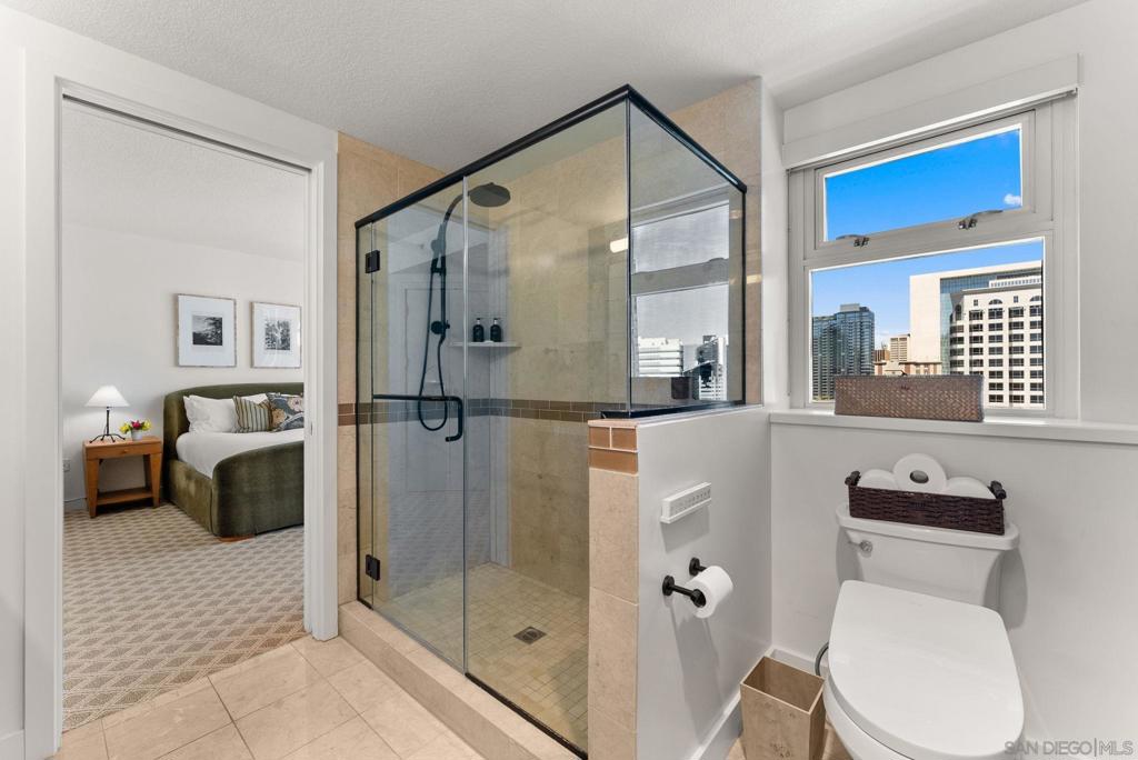 1199 Pacific Highway - photo 14