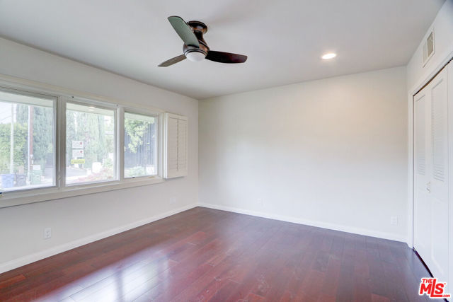 16314 Meadowridge Road, Encino CA: https://media.crmls.org/mediaz/9c4d46f0-705e-45ee-a403-268568361196.jpg