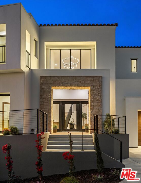 2082 Las Canoas Road, Santa Barbara CA: https://media.crmls.org/mediaz/9c4d8038-fccb-4110-8391-303e9d29acfc.jpg