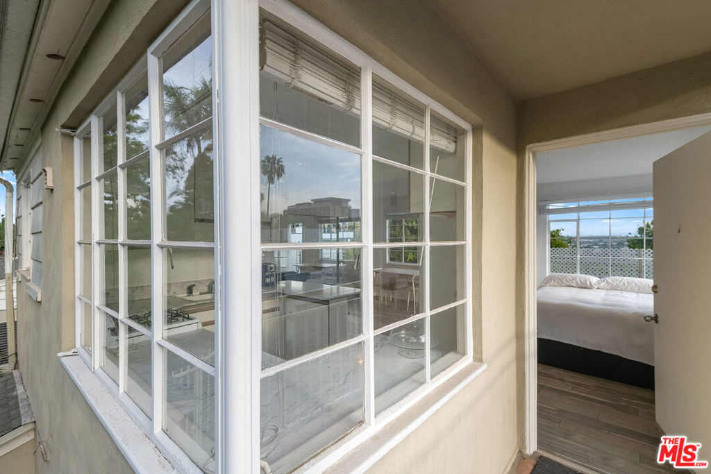 MLS #25578199 img 24