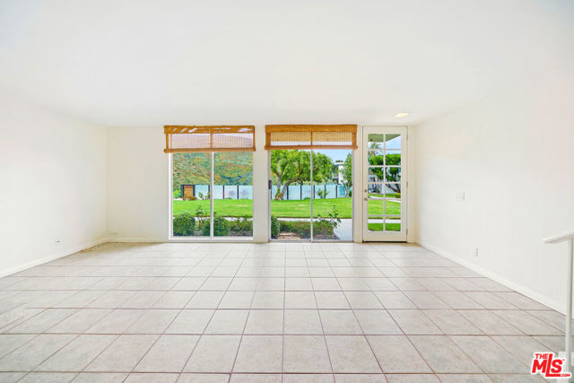 Image 12 of 70 For 6216 Tapia Drive B