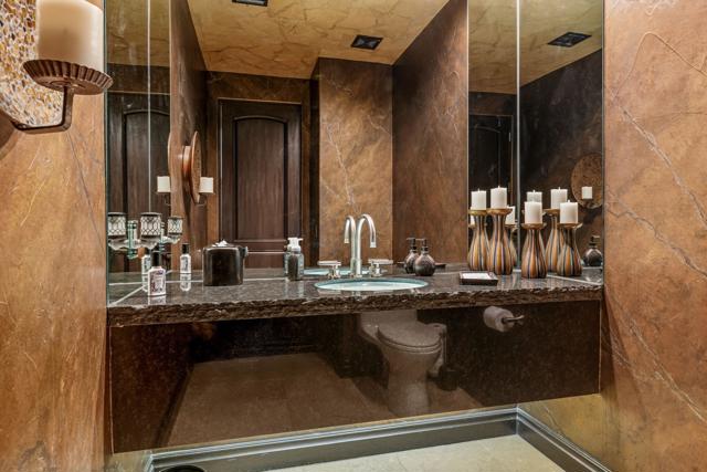 334 Crest Lake Drive, Palm Desert, CA 92211