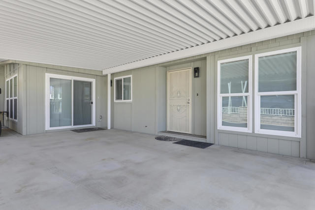39780 Black Mesa Lane, Palm Desert CA: https://media.crmls.org/mediaz/9c4fc9cd-d5bb-42d1-b5f2-dca8c6633110.jpg