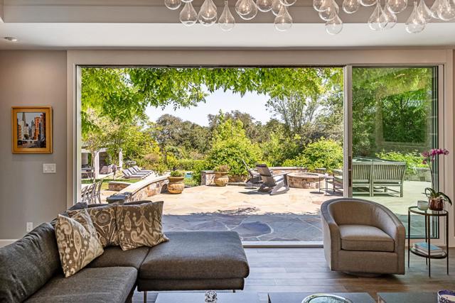 275 Eleanor Drive, Woodside CA: https://media.crmls.org/mediaz/9c509c41-f205-4ec1-be49-6a2a3df72ec9.jpg