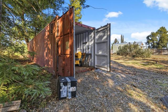 15 Braemoor Drive, Santa Cruz CA: https://media.crmls.org/mediaz/9c5125dc-532a-42cb-8269-e9111b4cea26.jpg