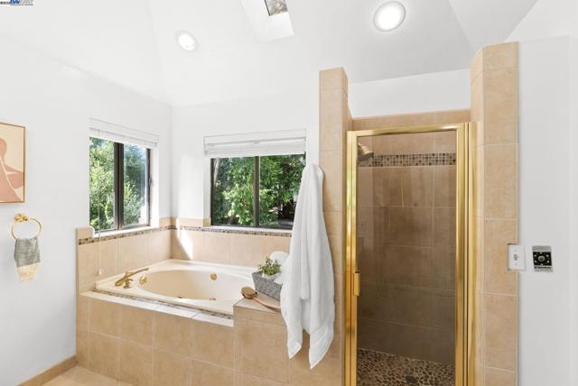 24288 Stacey Ln, Hayward CA: https://media.crmls.org/mediaz/9c522ce3-cc8f-4157-b3b5-6507bbc85b7f.jpg