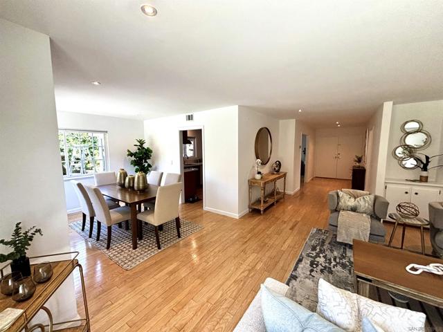 359 W Glenwood Ave, Fullerton CA: https://media.crmls.org/mediaz/9c52daed-33ca-47e3-bab4-4bb4147909bd.jpg