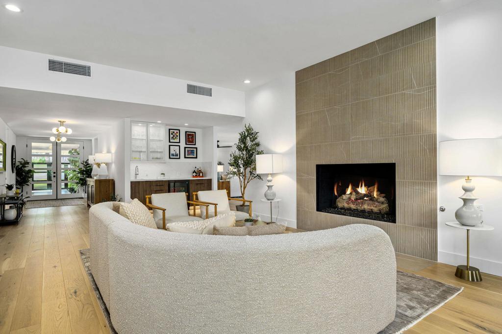 MLS #219138528DA image #1