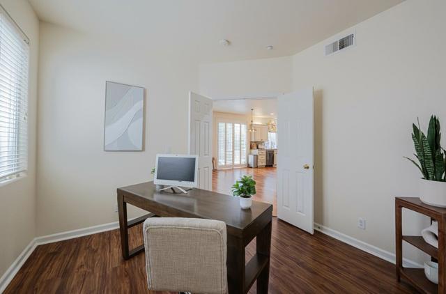 1818 Lancashire Drive, Salinas CA: https://media.crmls.org/mediaz/9c53ac6a-329d-4abe-8838-521ff1fd6277.jpg