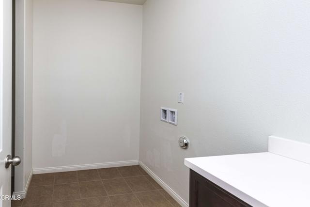 Detail Gallery Image 22 of 28 For 9814 Buckhorn Peak Dr, Bakersfield,  CA 93311 - 3 Beds | 2 Baths