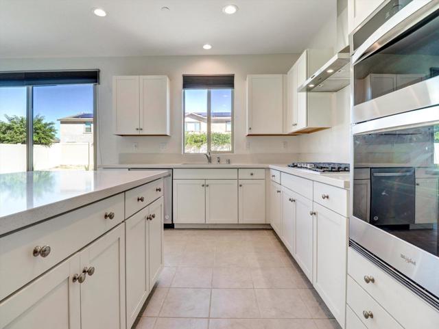 84440 Calle Chavez, Coachella CA: https://media.crmls.org/mediaz/9c5578b8-bab5-4c9e-8078-4cfd36116e15.jpg