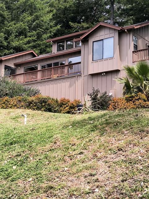 1380 Amaya Ridge Road, Soquel CA: https://media.crmls.org/mediaz/9c562fe1-3f96-4feb-bd0a-879d46684ddb.jpg