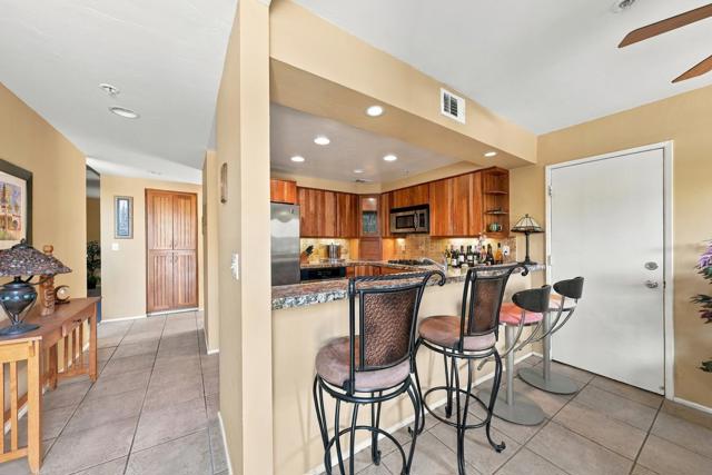 464 Village Square E, Palm Springs, CA 92262