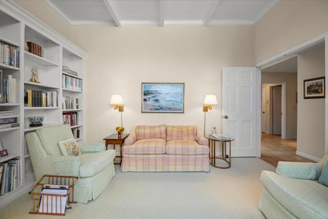 1360 Trinity Drive, Menlo Park CA: https://media.crmls.org/mediaz/9c5849c2-ccd5-4ab9-bca6-f949d7b11d86.jpg