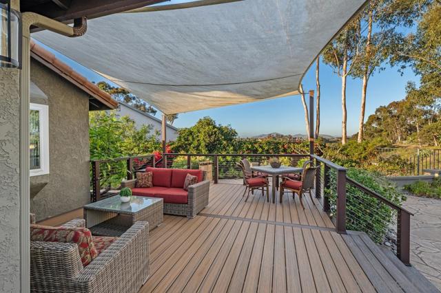 7233 Canyon Hill Ct, San Diego CA: https://media.crmls.org/mediaz/9c58d5aa-7ab9-4a61-8bd1-7cca79649bba.jpg