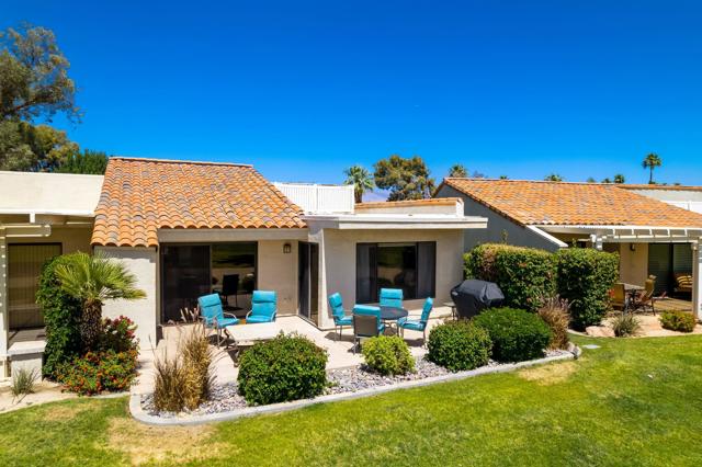 77361 Preston Trail, Palm Desert CA: https://media.crmls.org/mediaz/9c596a78-99ef-481a-a0e6-f30cc2f698dd.jpg