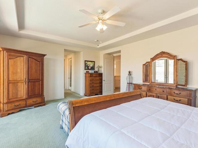 10794 Spur Point Court, San Diego CA: https://media.crmls.org/mediaz/9c5a06be-decd-4f9d-bc7a-a85af9c0dcde.jpg