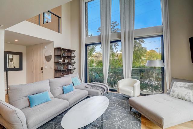 Details for 1087 Pearl Street, La Jolla, CA 92037