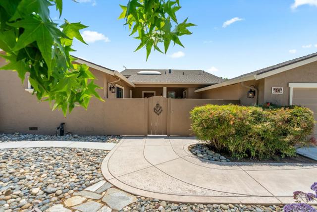 38 Barbras Court, Hollister CA: https://media.crmls.org/mediaz/9c5acfde-0ff7-4475-9f54-96c607d6cef7.jpg