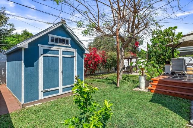 5523 Graywood Avenue, Lakewood CA: https://media.crmls.org/mediaz/9c5b4d85-e037-4309-a850-119fdaf0b049.jpg