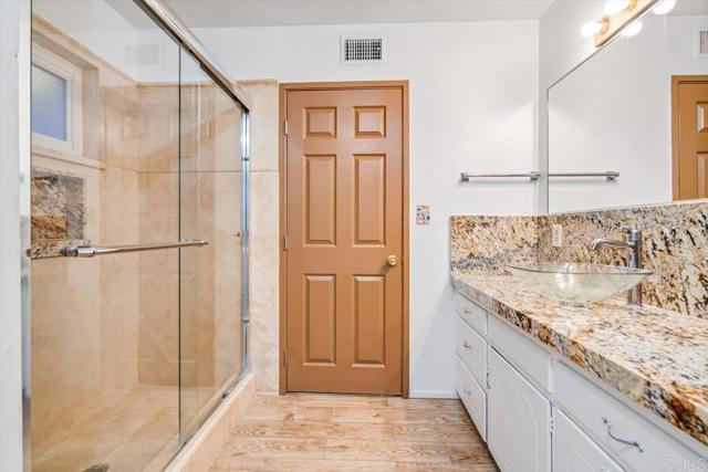 Image 27 of 49 For 8123 Palm Street