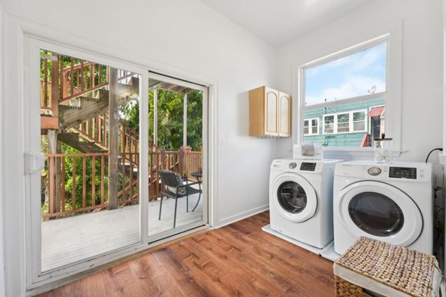 1212 Alabama Street, San Francisco CA: https://media.crmls.org/mediaz/9c5b88e3-4ba4-41b2-bfd7-c2ffcdbbe05b.jpg