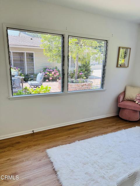 41 E Bonita Avenue, Sierra Madre CA: https://media.crmls.org/mediaz/9c5baf6c-a2ef-4b3c-9c73-14d2403b2190.jpg