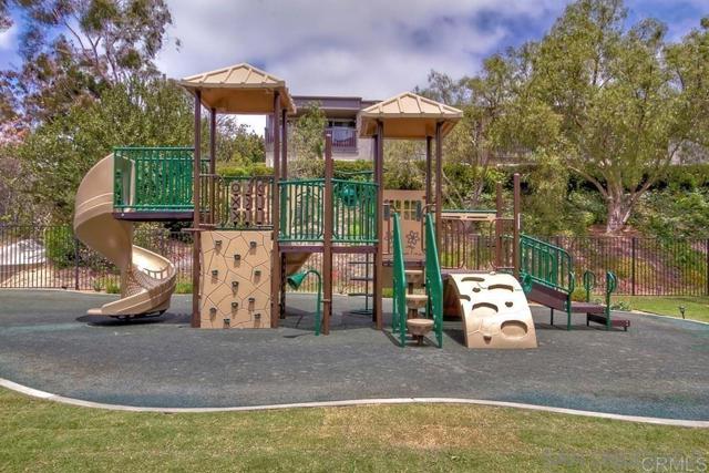 6379 Caminito Luisito, San Diego CA: https://media.crmls.org/mediaz/9c5c52e6-f49c-4c76-9b9b-a1659fbb8b2e.jpg