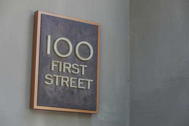 100 1st Street, Los Altos CA: https://media.crmls.org/mediaz/9c5c6aba-e6ef-4f31-9d5d-9304c2463f76.jpg
