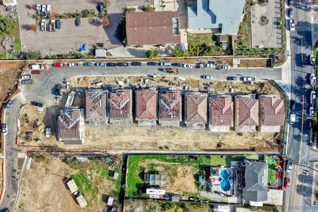 793 Michael Ct, Vista CA: https://media.crmls.org/mediaz/9c5c6dfa-eaf7-4b09-849b-dd57f38104bf.jpg