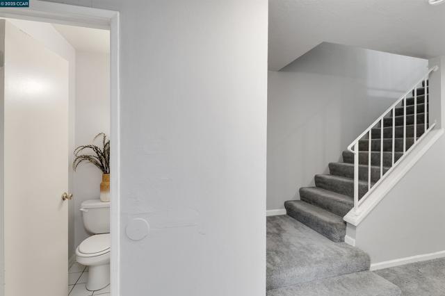 3905 Clayton Rd, Concord CA: https://media.crmls.org/mediaz/9c5d4d54-165d-49d1-b49b-5a0dfde8d7e3.jpg