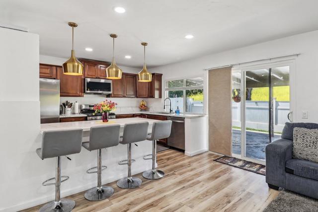 2044 Siegle Dr, Lemon Grove CA: https://media.crmls.org/mediaz/9c5e6530-bd48-49f0-ba22-c3fc1788612c.jpg