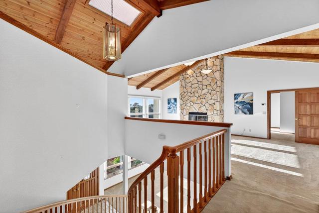 3475 Edgefield Place, Carmel CA: https://media.crmls.org/mediaz/9c5f4efa-00bf-41d2-888e-826e3629d582.jpg